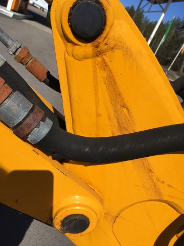 470535-16 Jcb 805 super 2.5 ton track excavator