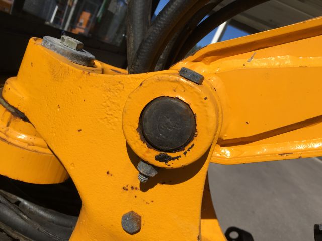 470535-19 Jcb 805 super 2.5 ton track excavator