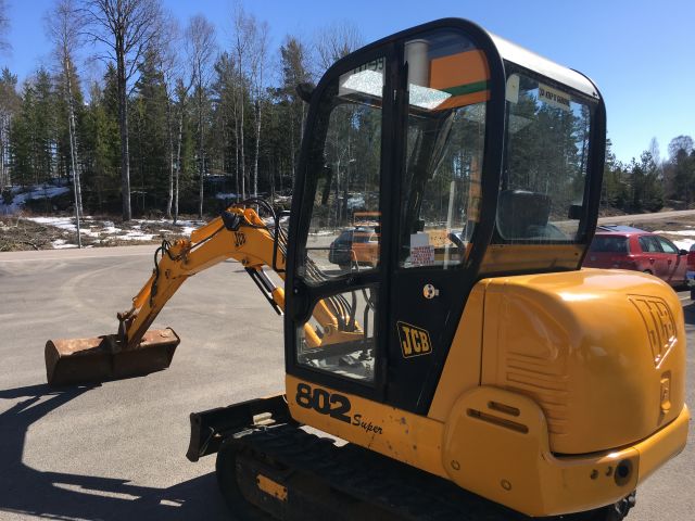 470535-30 Jcb 805 super 2.5 ton track excavator