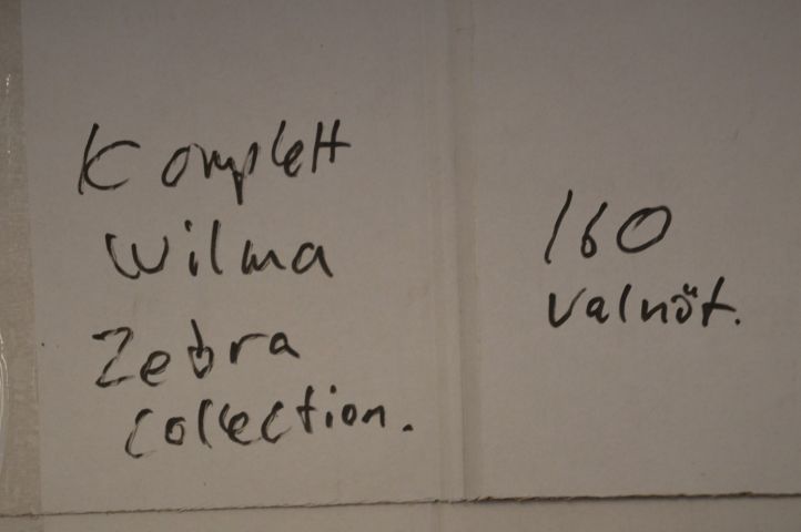 419993-3 Sänggavel med förvaring 160 Wilma Valnöt