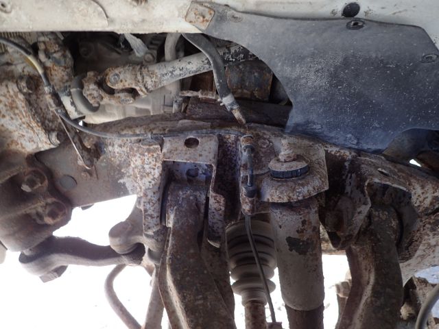 452961-27 NISSAN NP300 Reg: BBN320