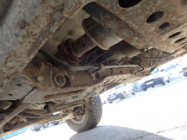 452961-35 NISSAN NP300 Reg: BBN320