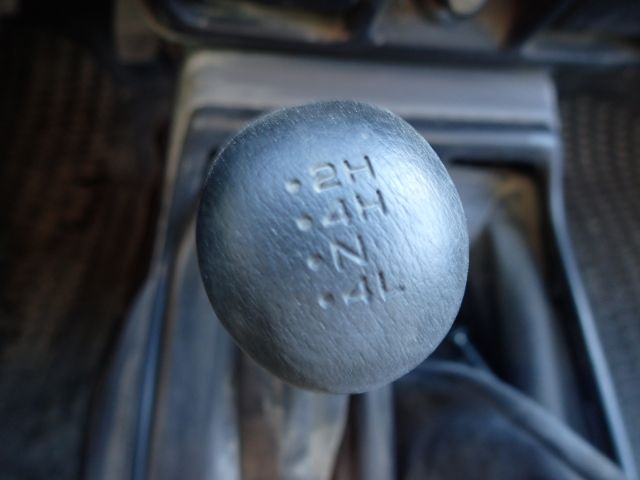 452961-78 NISSAN NP300 Reg: BBN320