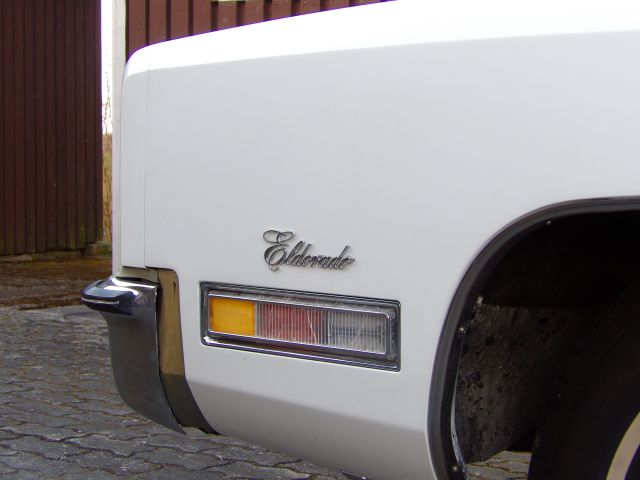 410302-10 Cadillac Eldorado cab, 8.2L from 1972