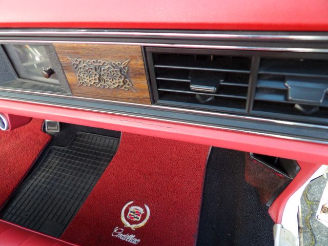 410302-29 Cadillac Eldorado cab, 8.2L from 1972