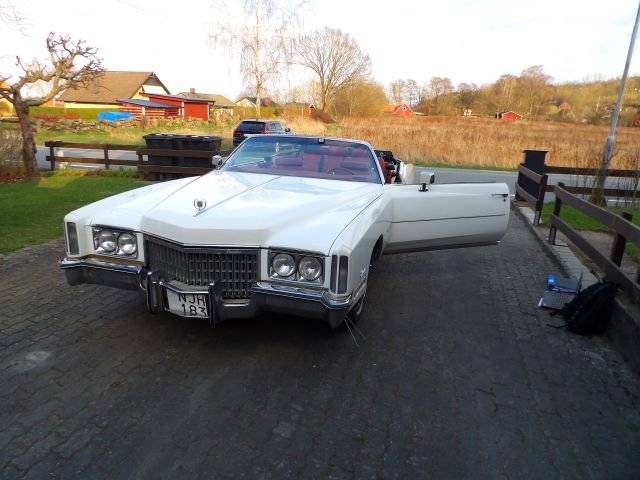 410302-37 Cadillac Eldorado cab, 8.2L from 1972