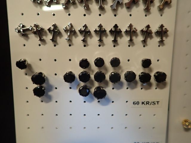 465109-5 FRIMAN 78 st earrings