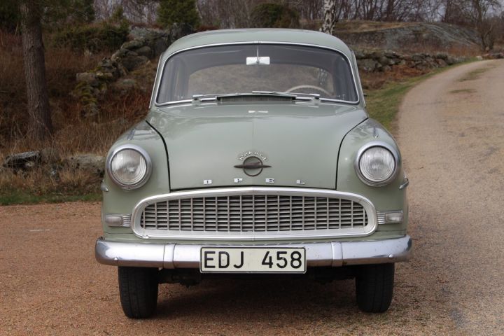 472333-2 Opel Rekord -1956 (9256mil, 45hk)