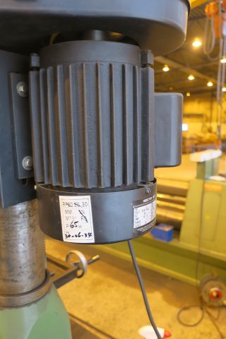 463751-7 Milling / Drill Rong Fu RF-30 incl. Accessories