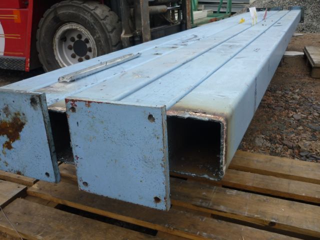 470032-1 5 pcs square tube 150x150x5,0 mm