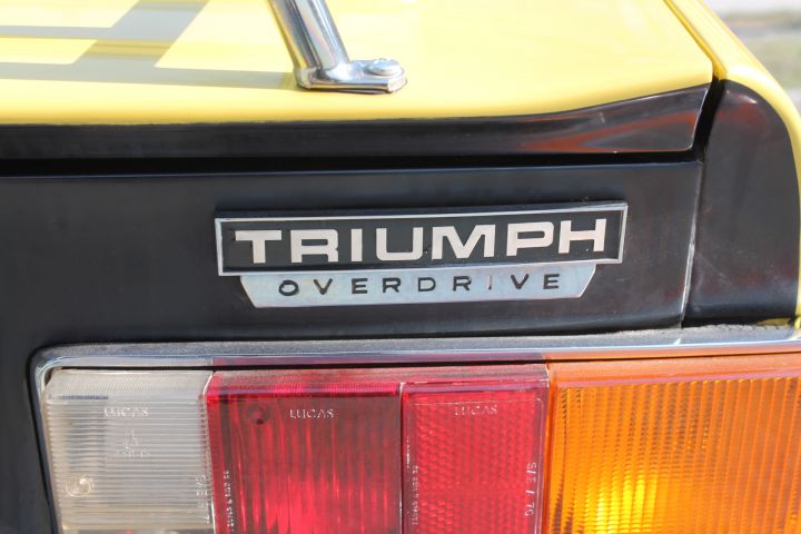 472608-9 Triumph TR6 Convertible -1974