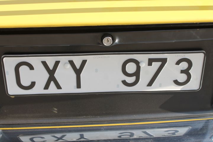 472608-31 Triumph TR6 Convertible -1974