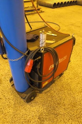 463775-4 Mig welder EWM WEGA 330