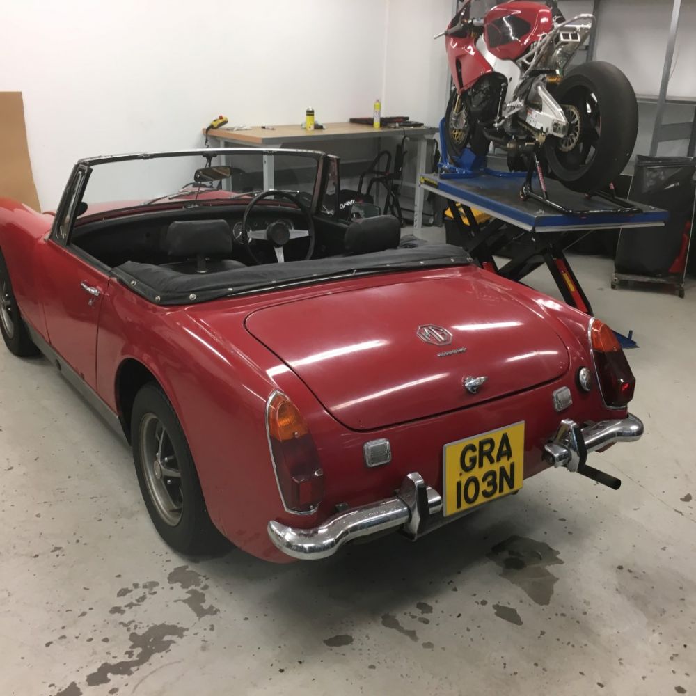 472656-2 MG Midget MK3 1275 RWA -1974
