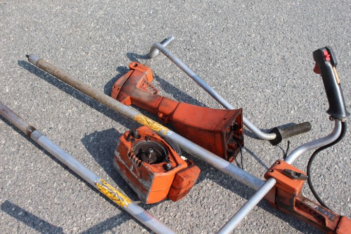 472375-4 Reservdelmaskin Husqvarna 250R