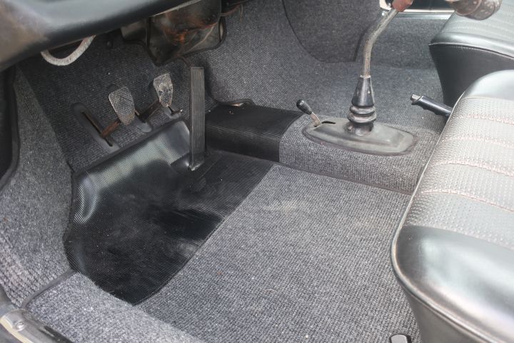 377609-19 Porsche 912 1966 NOTE updated info and some pictures.