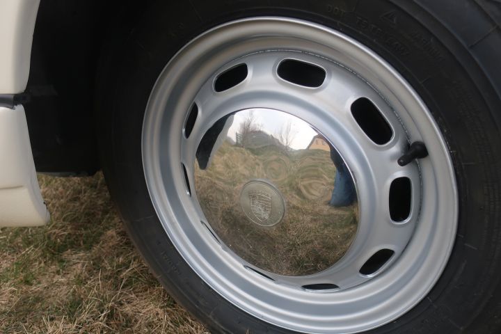 377609-48 Porsche 912 1966 NOTE updated info and some pictures.