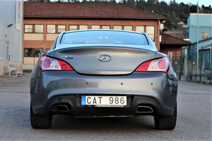 433568-4 Hyundai Genesis Coupé 3.8 V6 MPi, 303hk, -11