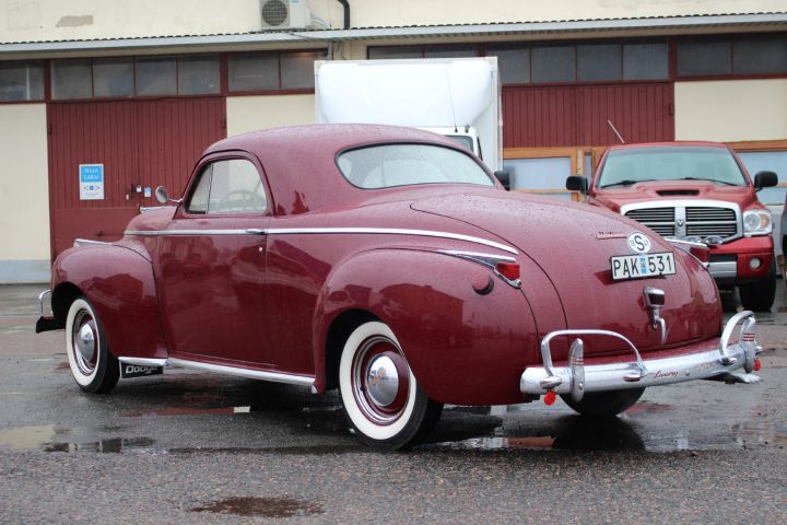 473530-7 Dodge Luxury Liner Coupé 3.6 -1941 (6757mil, 91hk)