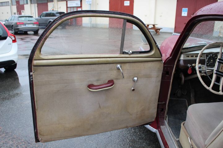 473530-17 Dodge Luxury Liner Coupé 3.6 -1941 (6757mil, 91hk)
