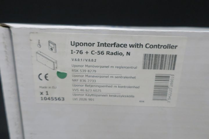 463865-2 Control panel with control unit Uponor I-76 + C-56 radio