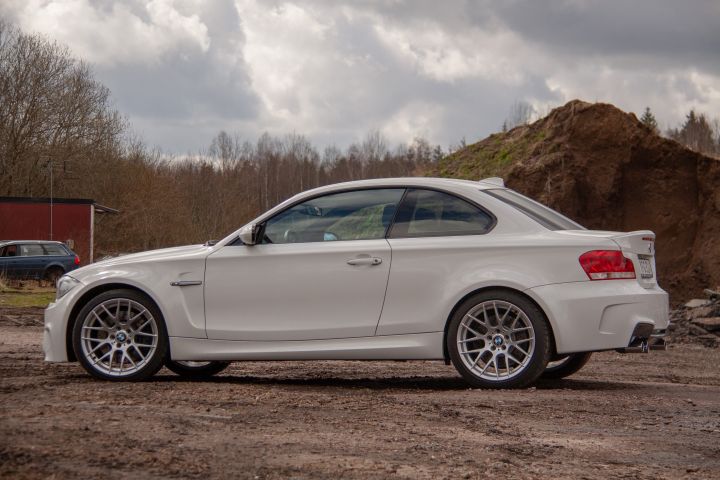 474205-4 BMW 1M Coupe 340 HK -11 Svensksåld