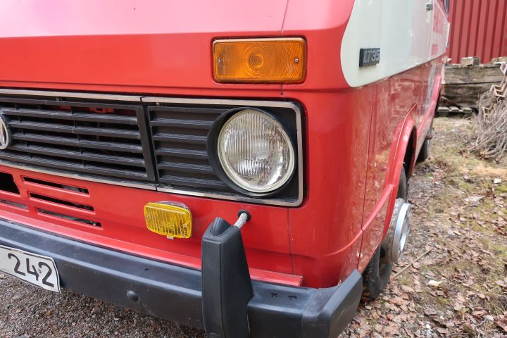 468922-8 Fire truck VW LT35 -78