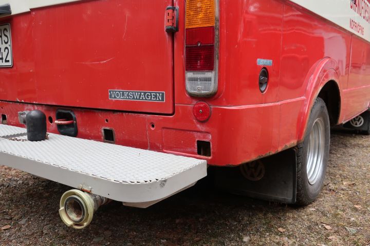 468922-11 Fire truck VW LT35 -78