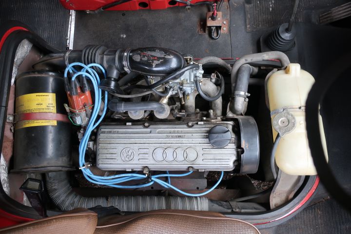 468922-29 Fire truck VW LT35 -78