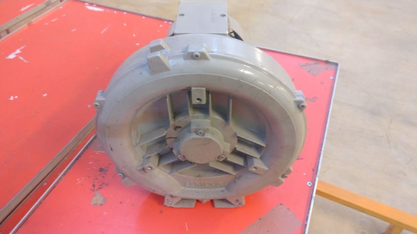 474286-2 Siemens ELMO-G 2BH1 Vacuum Pump
