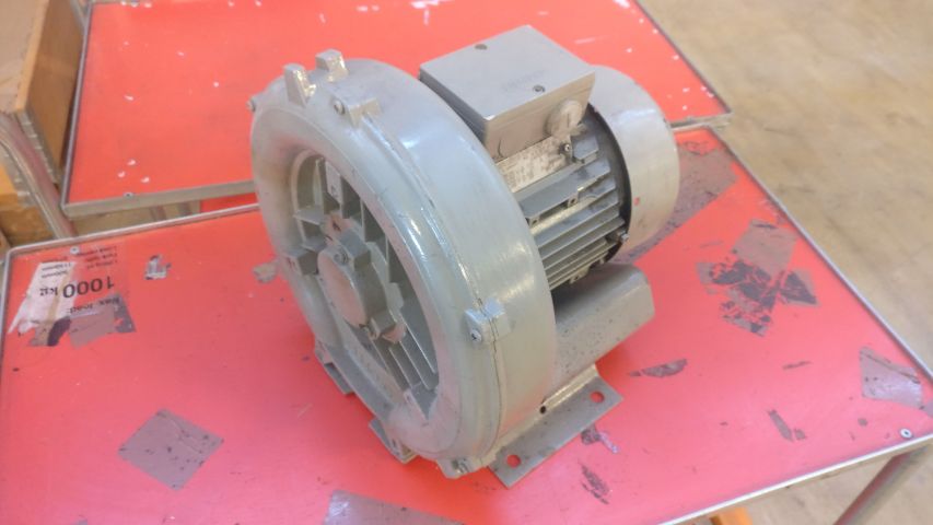 474283-1 Siemens ELMO-G 2BH1 Vacuum Pump