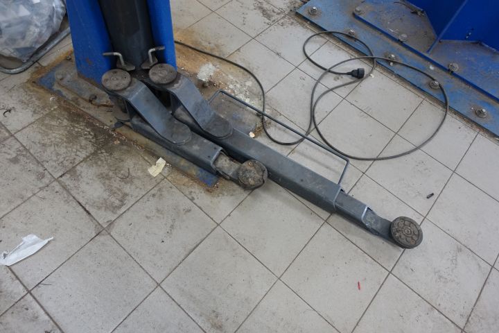 473010-2 Billyft MAHA ECON II