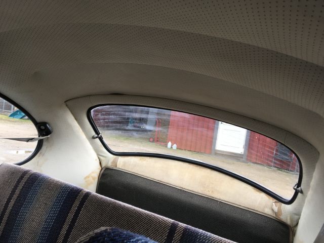 472158-14 VW 1300 1970