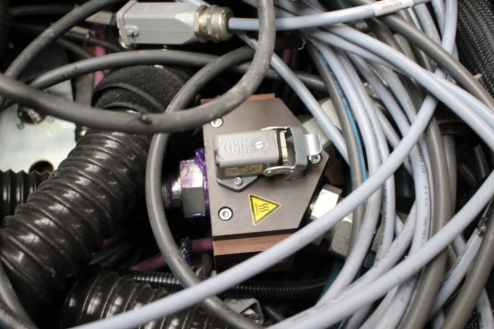 473871-6 Hose kit & robot cable, 3 pallet