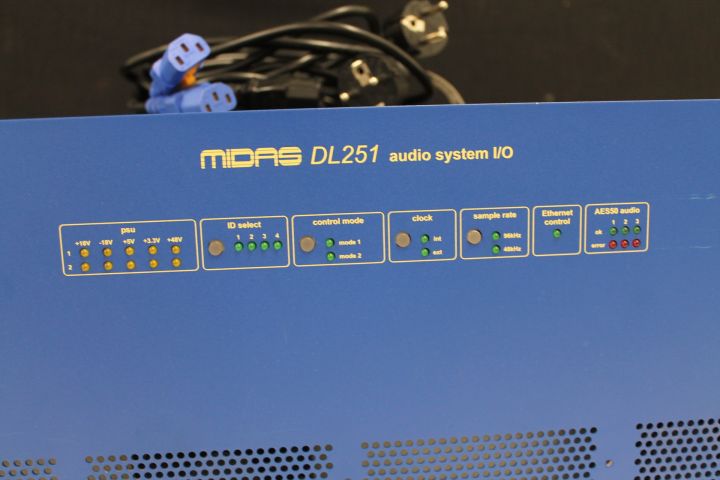 454184-2 Midas DL251 Stagebox