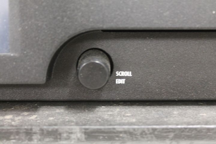 454186-4 D & B D20 Amplifier with case