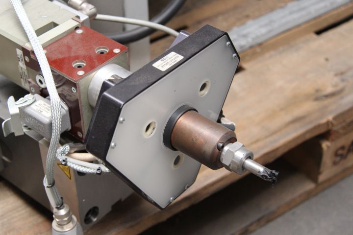 473653-3 Adhesive system for automation SCA with vision system