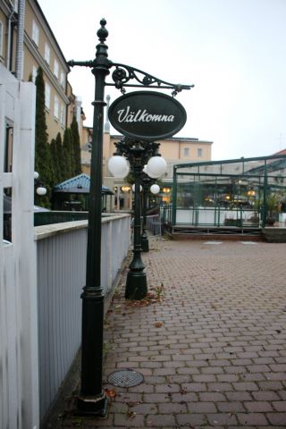 437875-1 Stole with "Välkommen" sign, 2 pcs