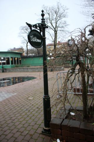 437875-4 Stole with "Välkommen" sign, 2 pcs