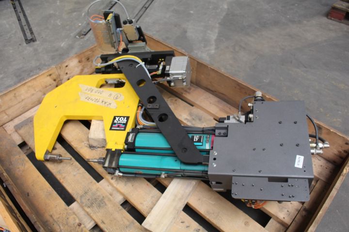 473679-5 Press tool TOX, 3 pcs