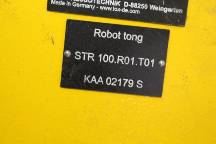 473681-4 Industrial robot tong TOX Pressotechnik