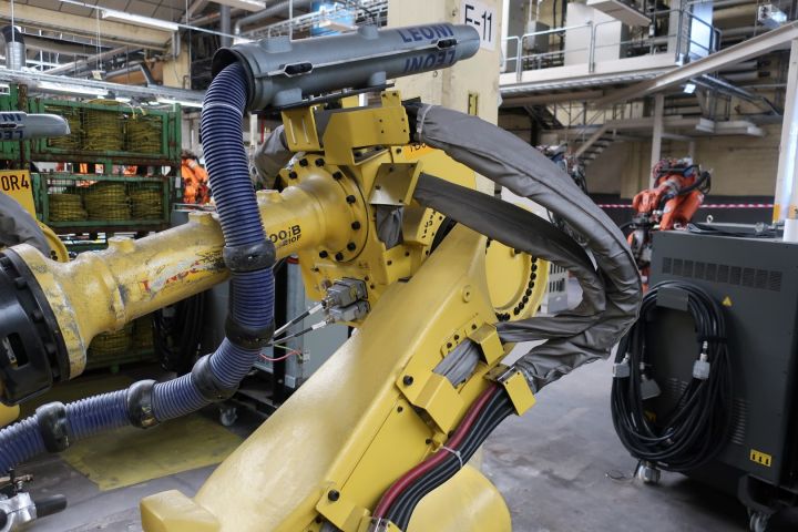 475173-11 Robot Fanuc R-2000iB / 210F.