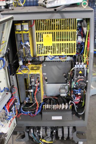 475210-17 Fanuc M900-iA / 350 Industrial Robot (655 hours)