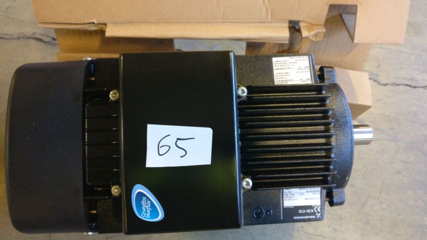 476161-1 Grundfos 2.2kW pump motor (unused)