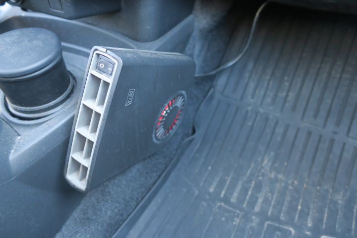 470405-22 Toyota Yaris -11