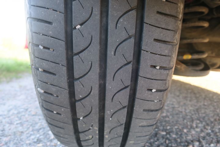 470405-28 Toyota Yaris -11