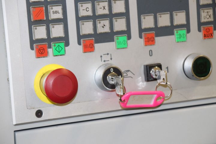 468348-12 CNC Turner Emco Turn 325-II