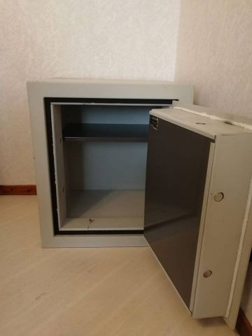 476478-2 Safe Hadak 90000