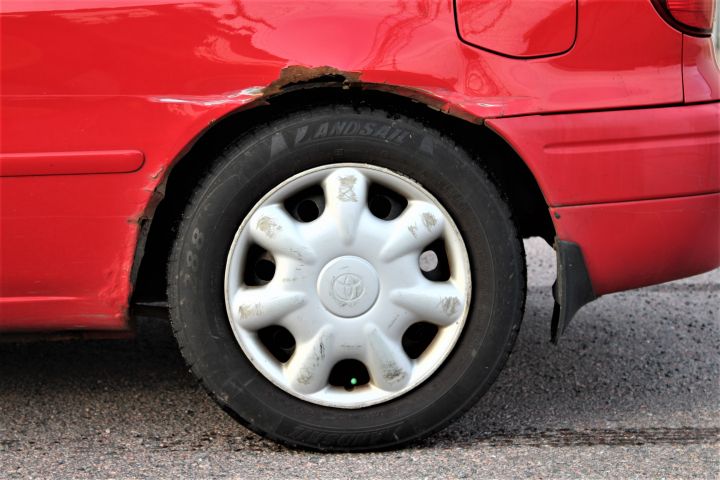 433657-5 Toyota Corolla 3-door Semi-trailer 1.3 Manual, 86hp, 1999