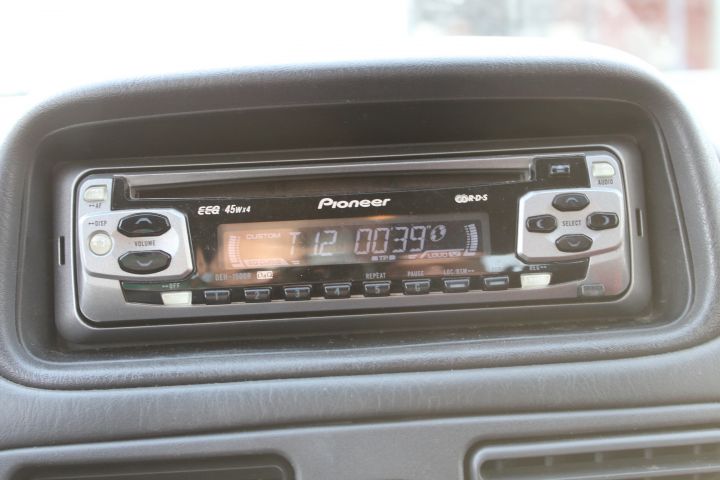 433657-17 Toyota Corolla 3-door Semi-trailer 1.3 Manual, 86hp, 1999